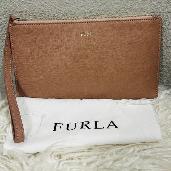 Furla Pink Beige Zip Leather Wristlet with Dust Bag New